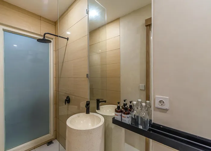 Bingin Unit 13 - Sleek 1br Retreat With Plunge Pool In Bingin! 别墅 乌鲁瓦图